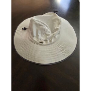 Women's Large Brim Adjustible Coolibar Sun Hat One Size White Gray